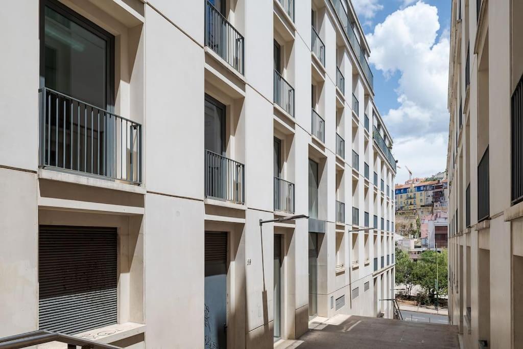 For The City Lovers- Downtown Lisbon- Free Parking Apartment Exterior photo